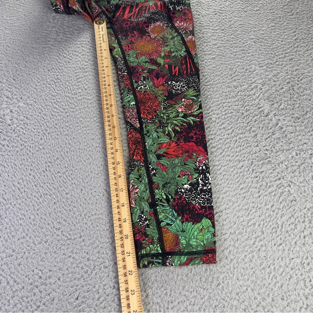 Lululemon Time To Sweat Crop Leggings Womens 4 Multicolor Floral Athletic - Picture 5 of 8